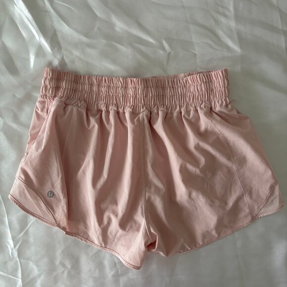 Lululemon Hotty Hot Shorts - Picture 2 of 3